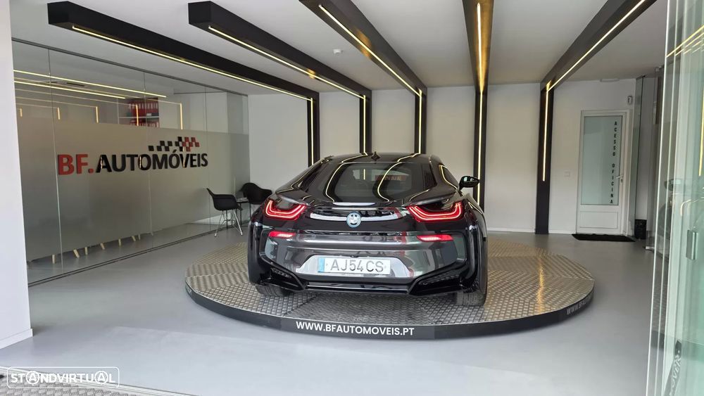 BMW i8 Standard - 17