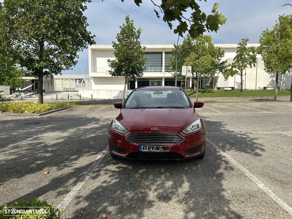 Ford Focus 1.0 EcoBoost S&S Aut. Business Edition - 6