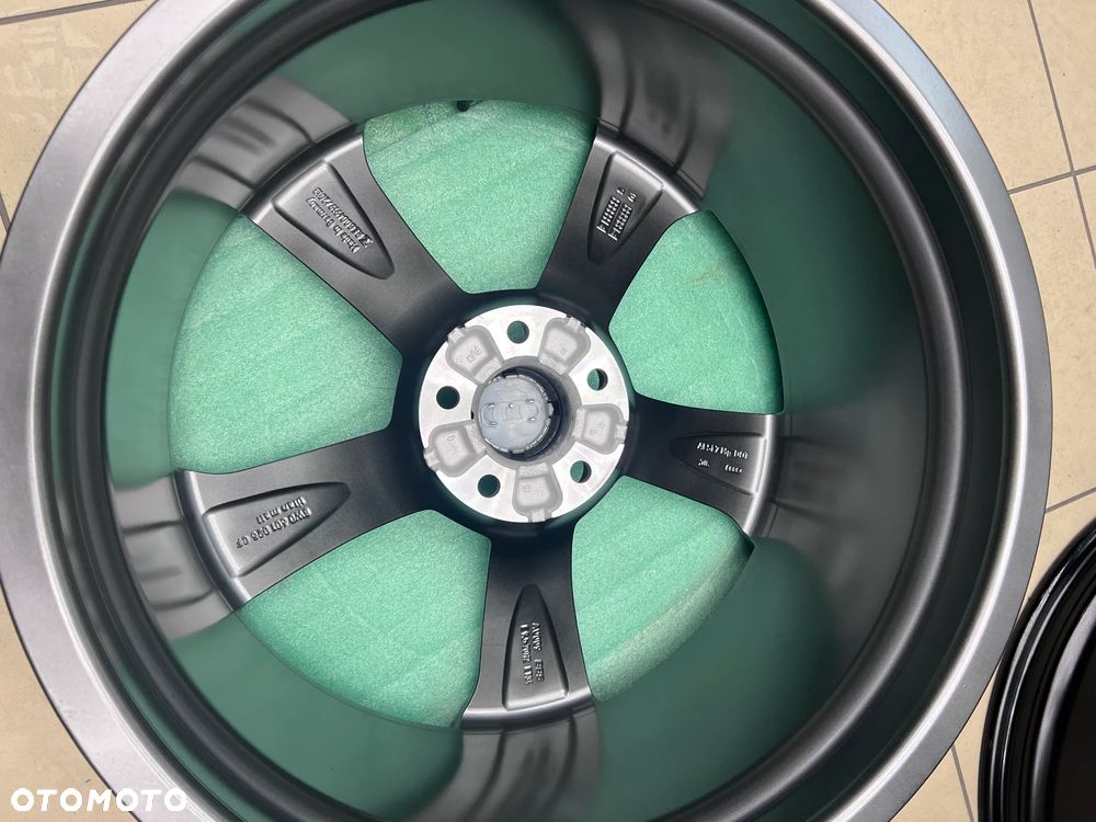 Oryginalne Felgi Audi A5 A4 A6 Q5 8W0 20'' Rotor - 14