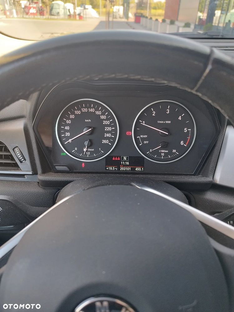 BMW Seria 2 216d - 18