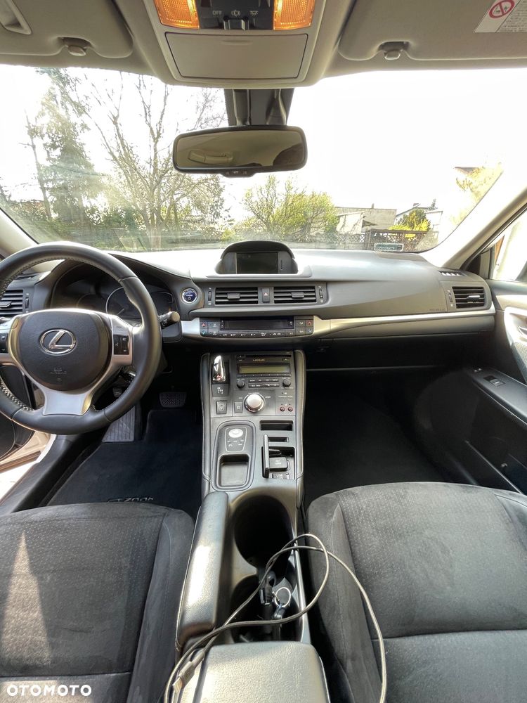 Lexus CT 200h Comfort - 9