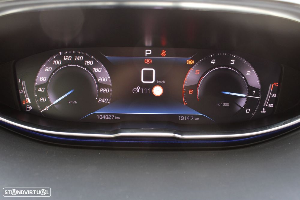 Peugeot 5008 BlueHDI 130 EAT8 Allure Pack - 10