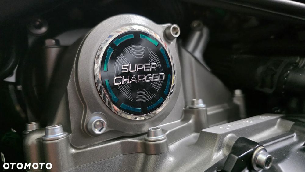 Kawasaki Ninja H2 SX - 35