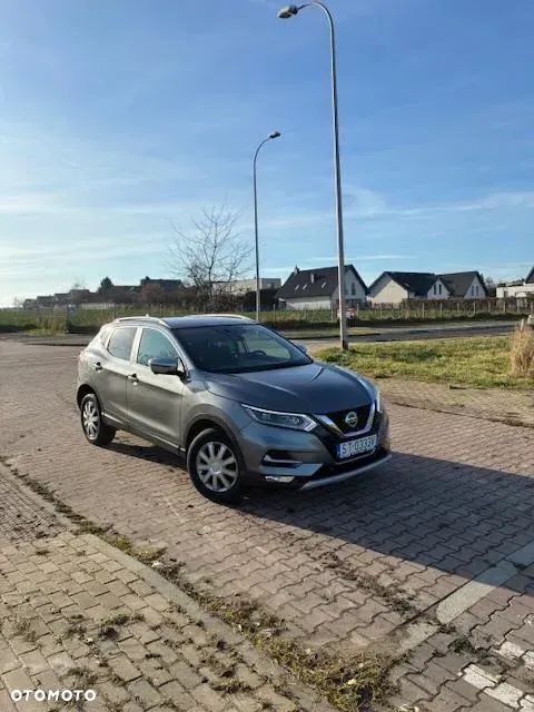 Nissan Qashqai 1.3 DIG-T N-CONNECTA - 6