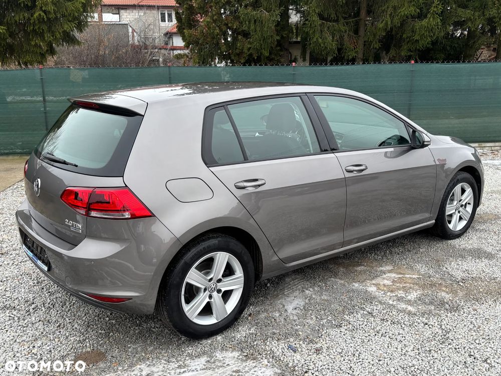 Volkswagen Golf 2.0 TDI (BlueMotion Technology) Highline - 11