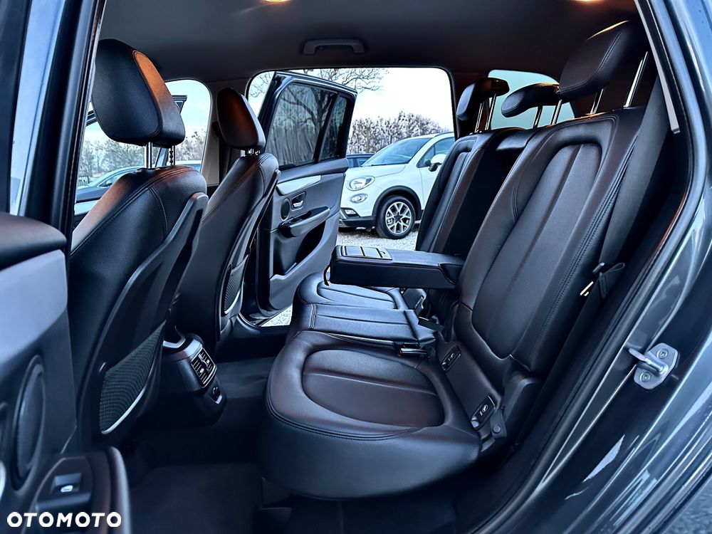 BMW Seria 2 218d Sport-Aut Advantage - 7