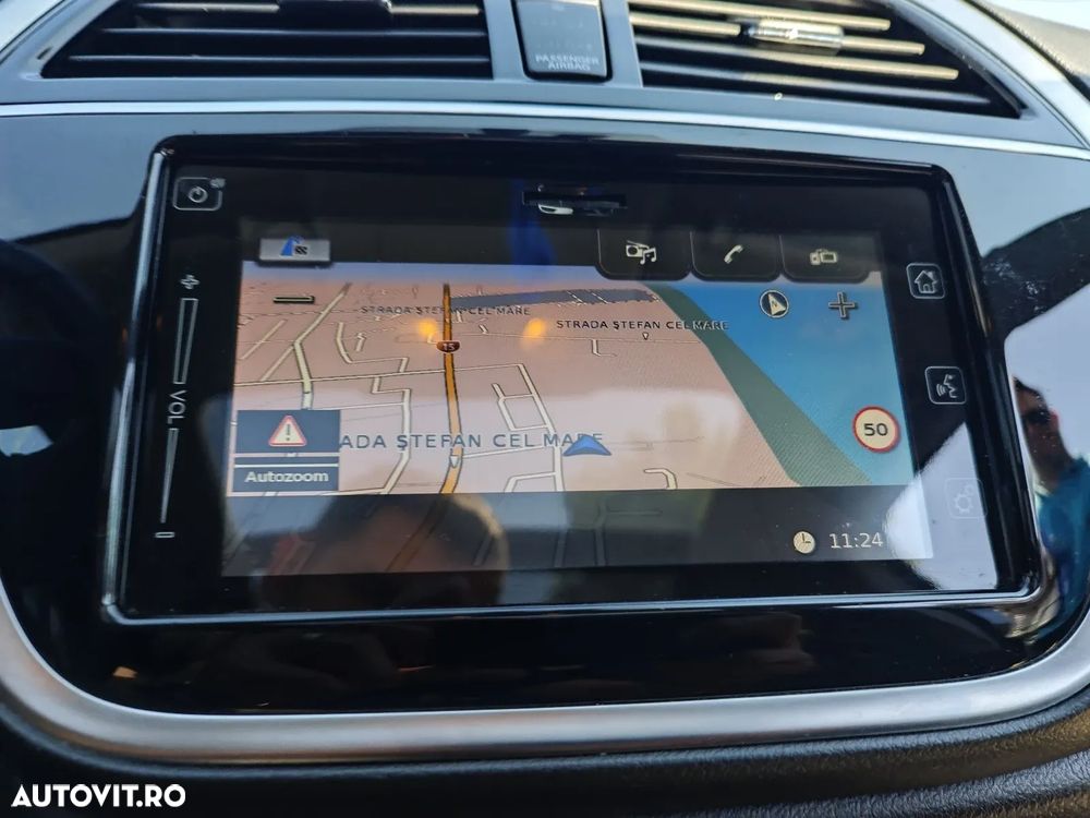 Suzuki S-Cross 1.4 Boosterjet Mild Hybrid AllGrip Luxus - 15