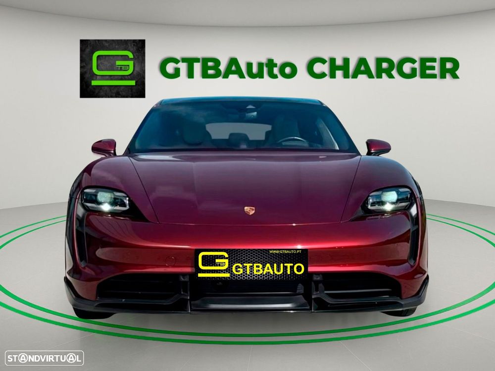 Porsche Taycan Cross Turismo Turbo - 3