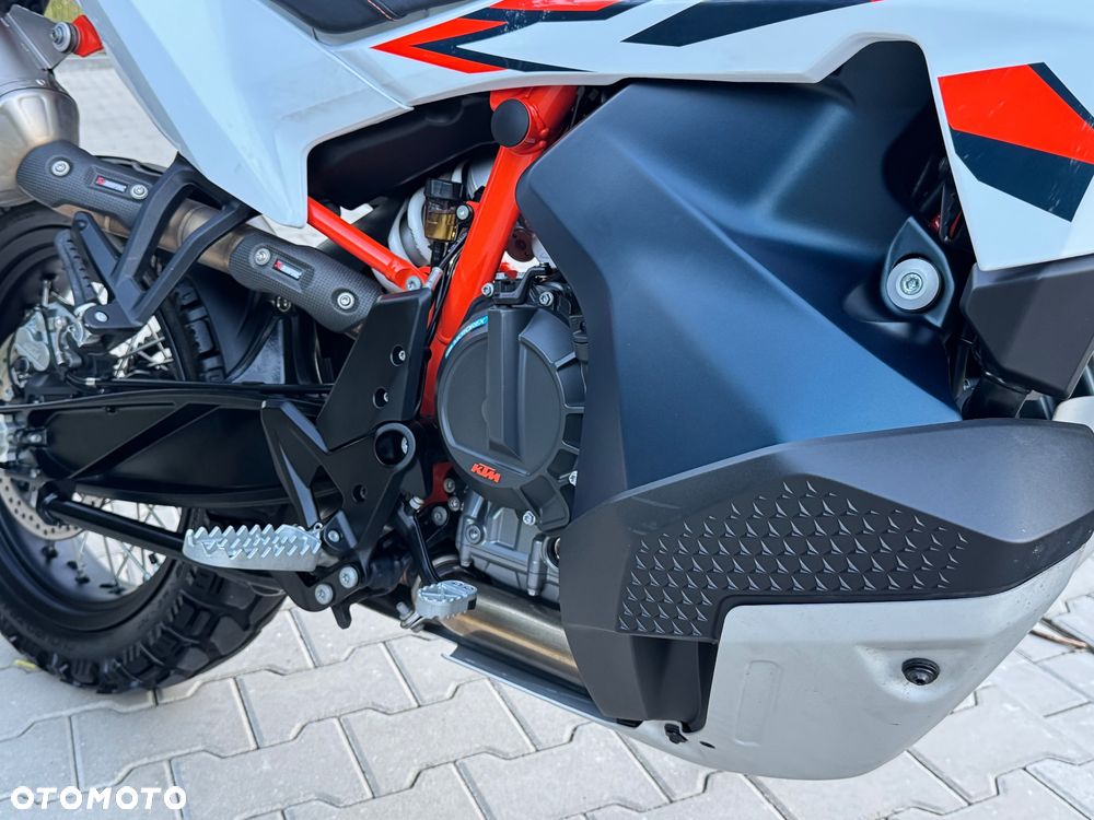 KTM Adventure 890 - 7