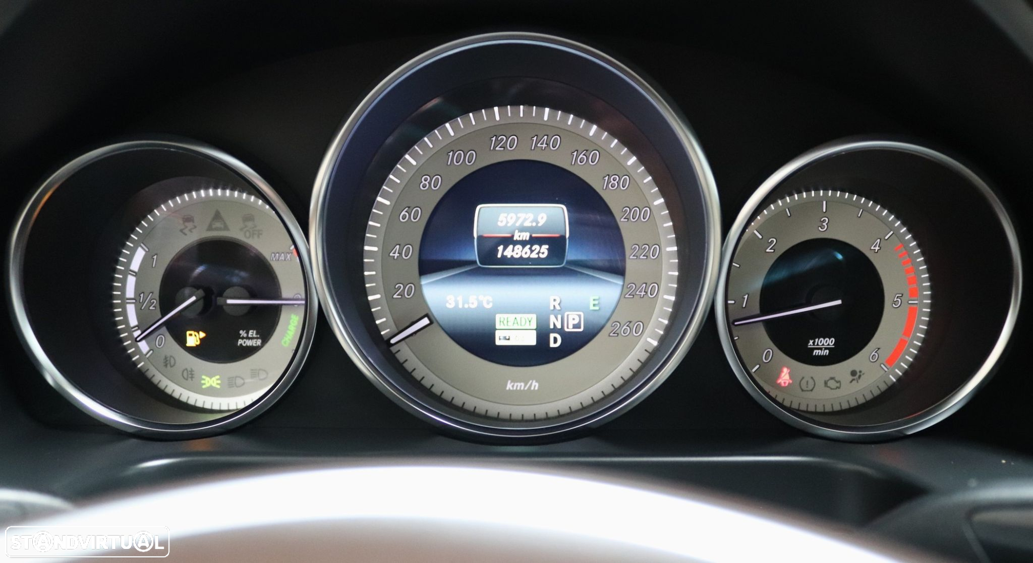 Mercedes-Benz E 300 Bluetec Hybrid Avantgarde - 15