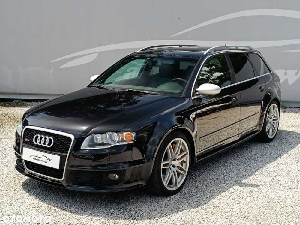 Audi RS4 Avant Avant - 1