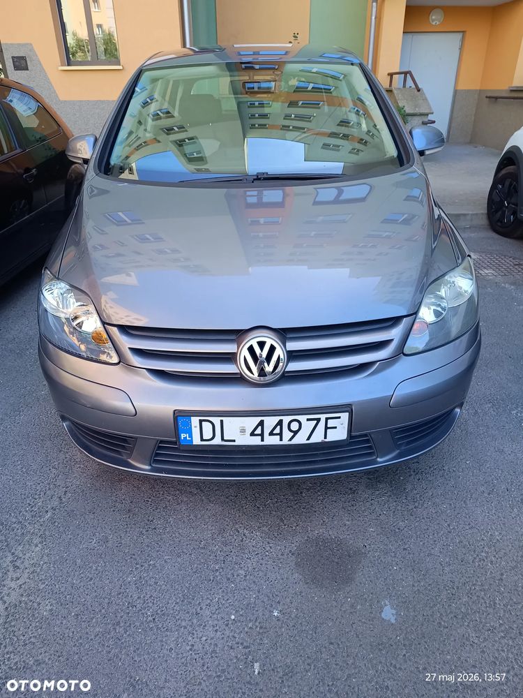 Volkswagen Golf - 1