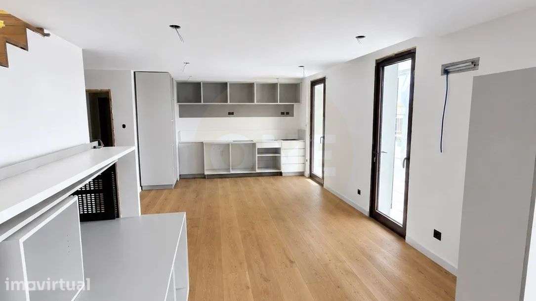 ✨ O DUPLEX QUE VAI SURPREENDER QUEM PROCURA ESPAÇO EM AVEIRO ✨ - Grande imagem: 2/20