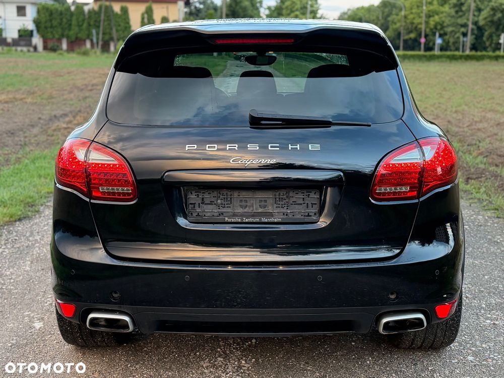 Porsche Cayenne Diesel Platinum Edition - 16