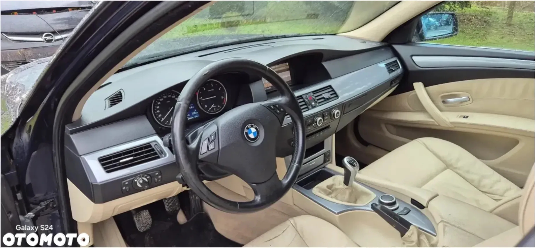 BMW Seria 5 520d - 14