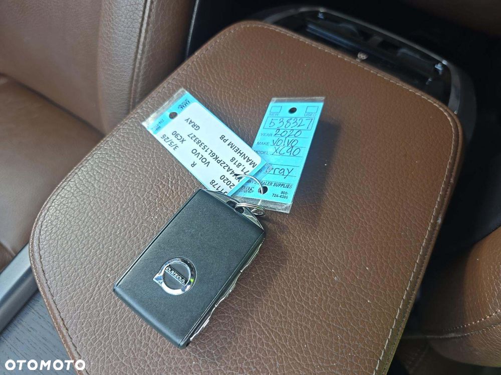 Volvo XC 90 T6 AWD Geartronic Momentum - 13