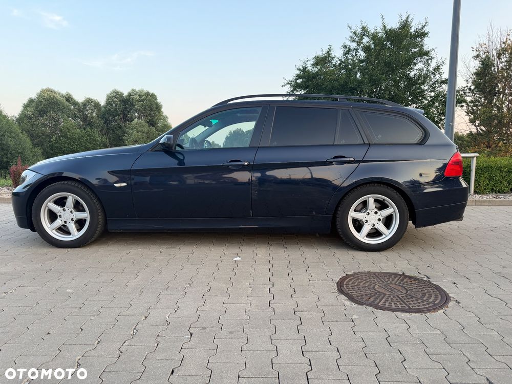 BMW Seria 3 320d - 15
