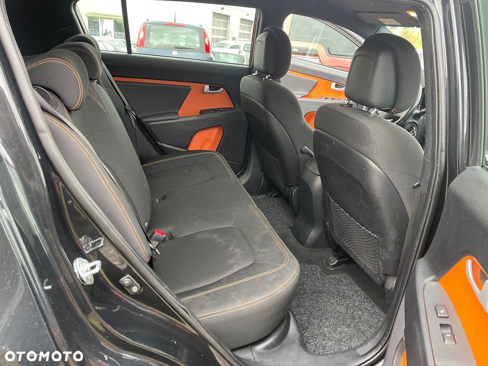 Kia Sportage 2.0 CRDI 184 4WD Automatik Fifa World Cup Edition - 12