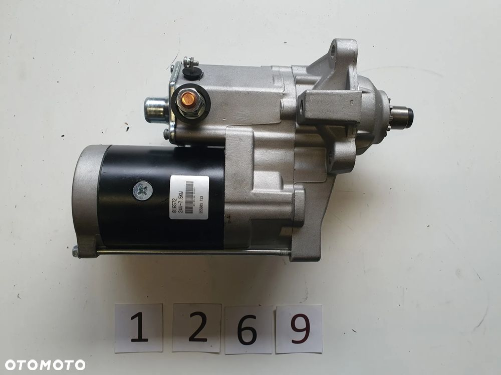 Rozrusznik 24V 7,5 KW 016572 John Deere - 1