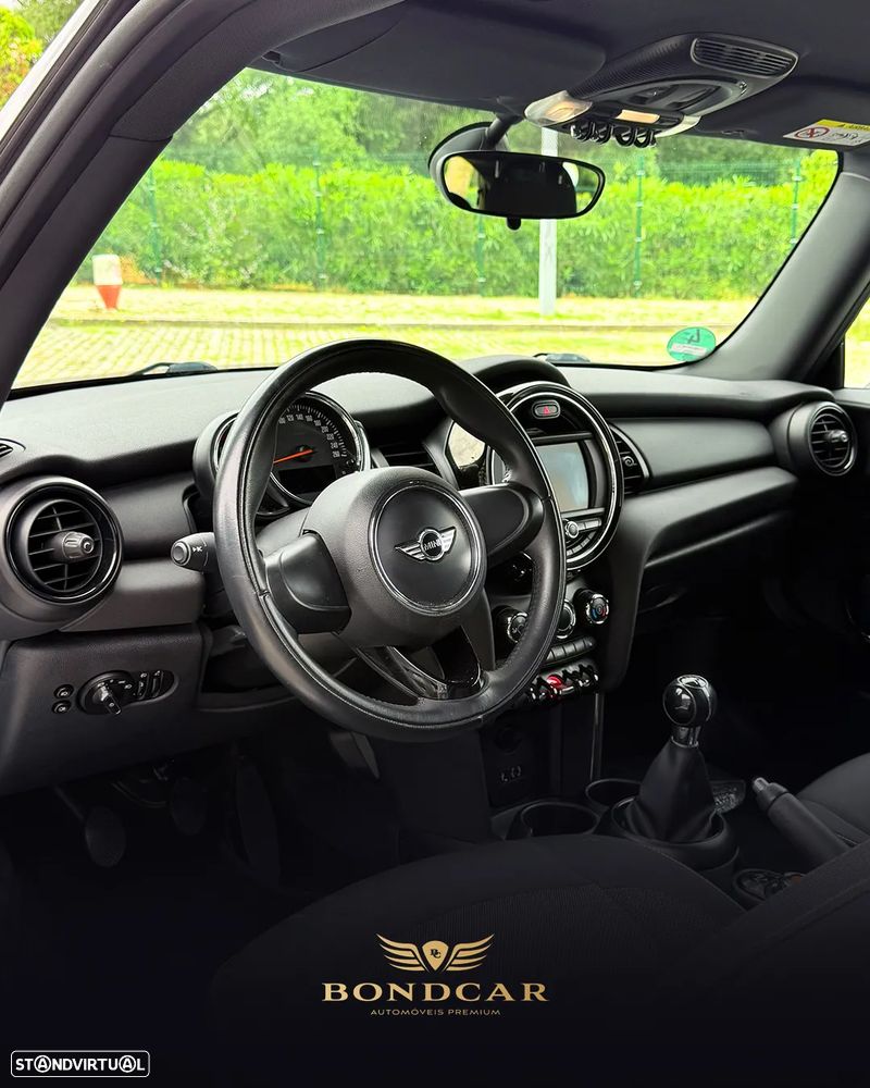 MINI 3 Portas One - 10