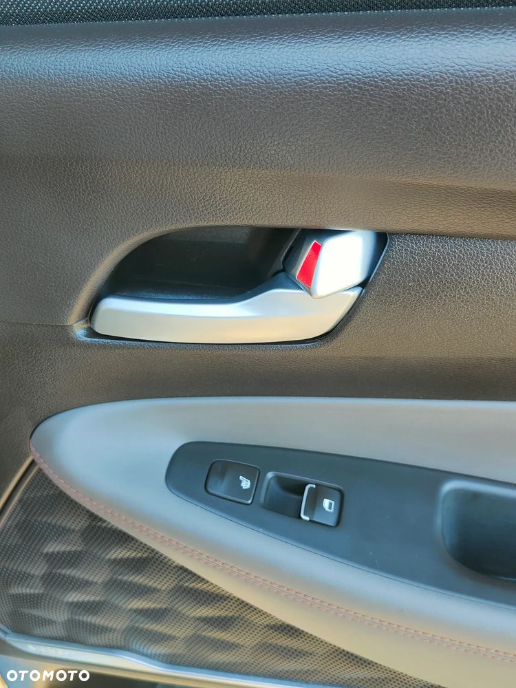 Hyundai Santa Fe - 17