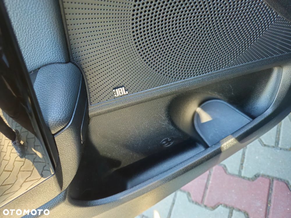 Kia Ceed 1.6 CRDi GT Line - 23