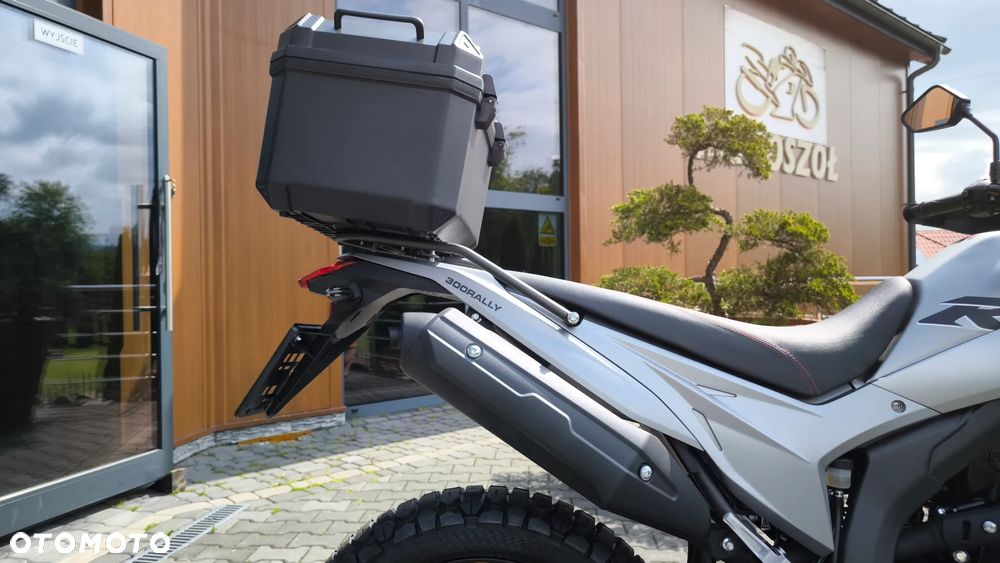 VOGE 300GY RALLY - 15