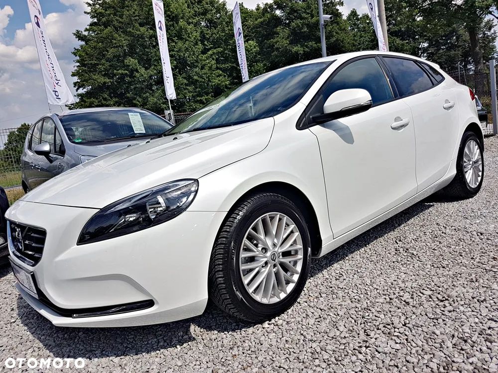 Volvo V40 T2 Drive-E Momentum - 30
