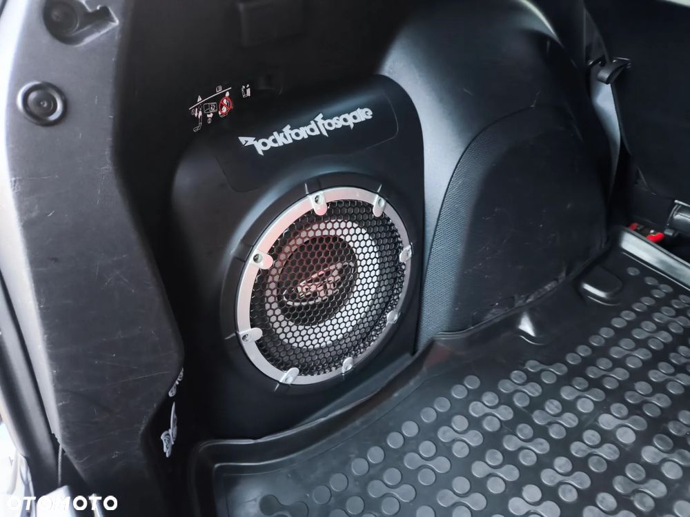 Mitsubishi Outlander 2.0 DID Instyle - 12