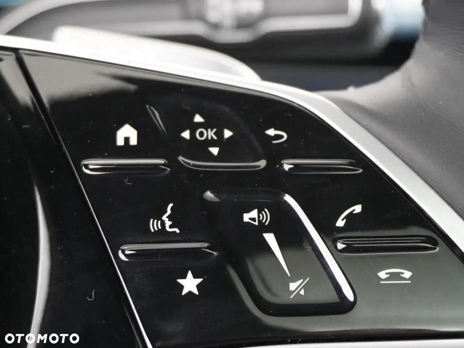 Mercedes-Benz GLE 300 d mHEV 4-Matic AMG Line - 11