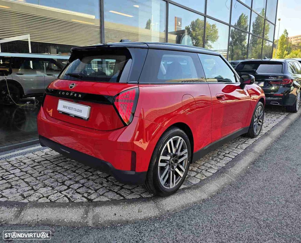 MINI 3 Portas Cooper E Classic L - 7