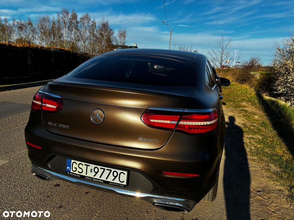 Mercedes-Benz GLC - 6