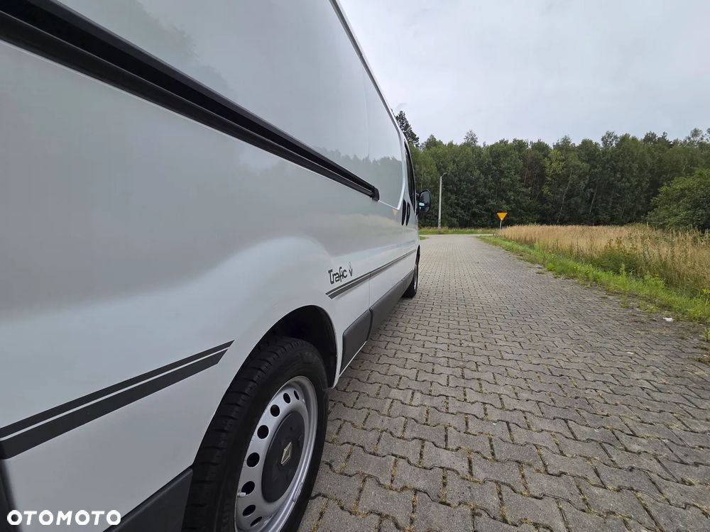Renault Trafic - 16