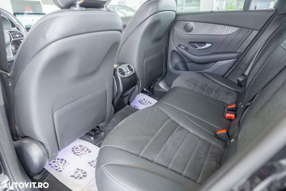 Mercedes-Benz GLC 300 de 4Matic 9G-TRONIC - 22