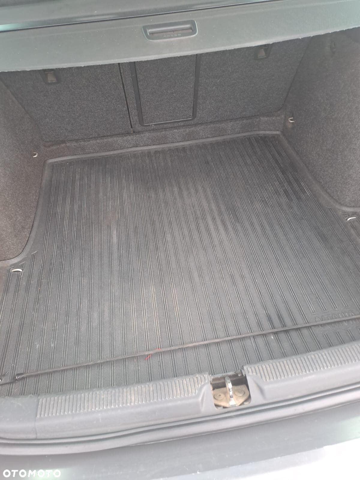Skoda Octavia Combi 2.0 TDI DPF 4x4 Scout - 17