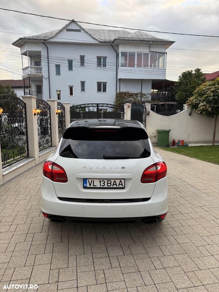 Porsche Cayenne 3.0TD TipTronic - 11