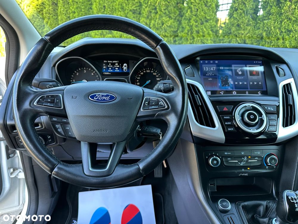 Ford Focus 1.5 EcoBlue STart-Stopp-System TITANIUM - 25