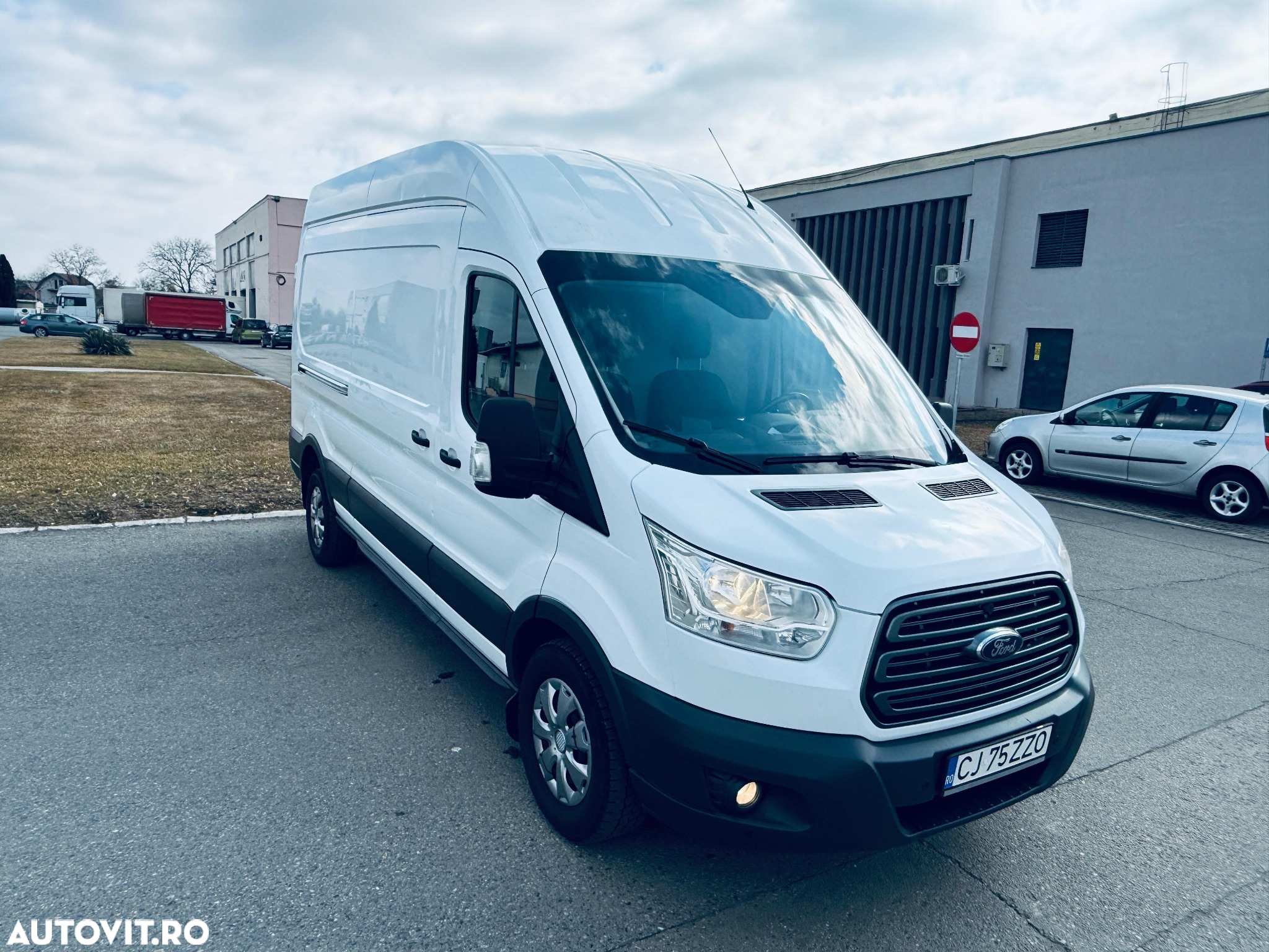 Ford Transit - 4