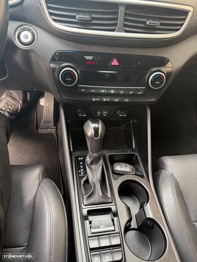 Hyundai Tucson - 11