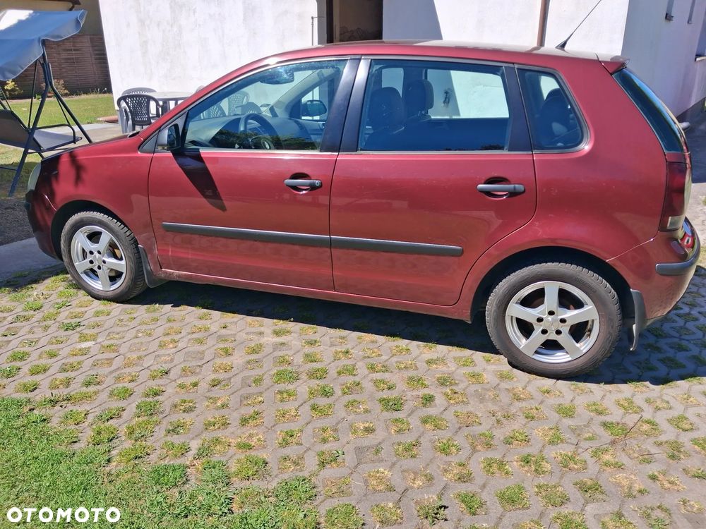 Volkswagen Polo 1.4 16V Trendline - 2