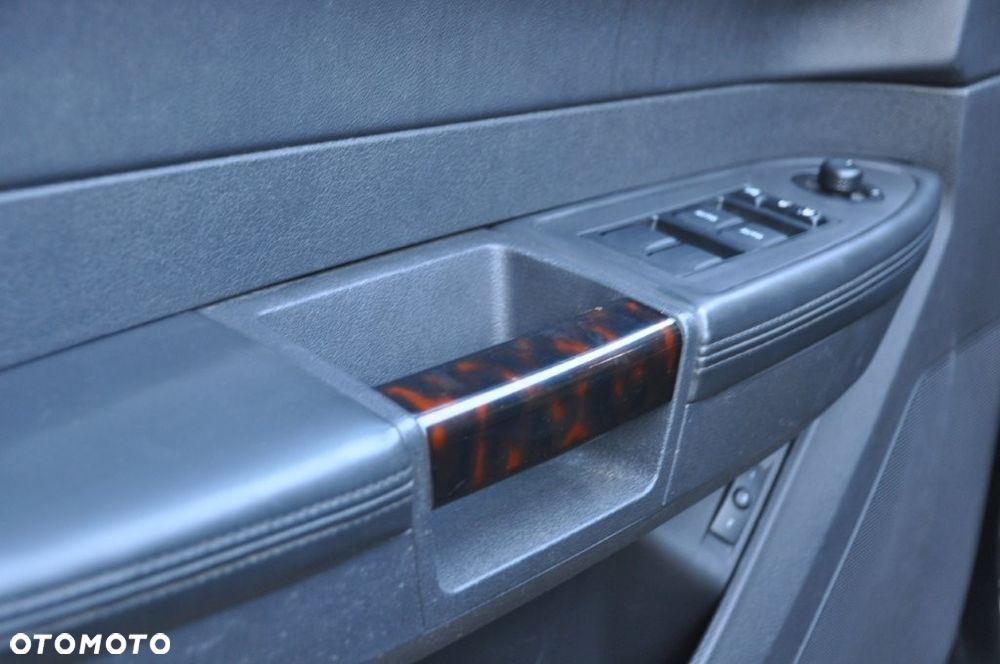 Chrysler 300C 5.7 Automatik - 10