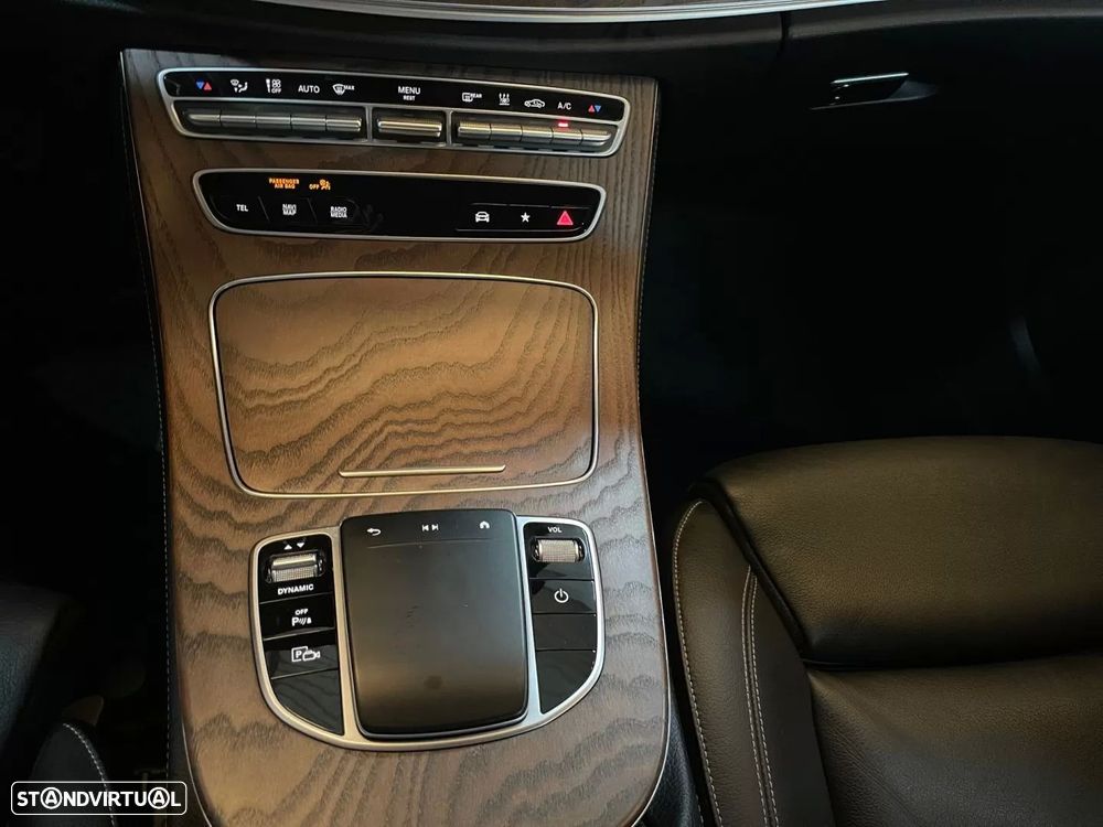 Mercedes-Benz E 300 de Avantgarde - 16