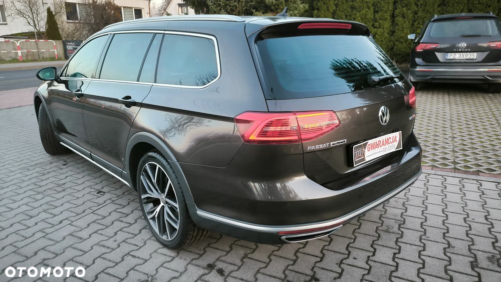 Volkswagen Passat Alltrack 2.0 TDI SCR 4Motion DSG (BMT) - 3
