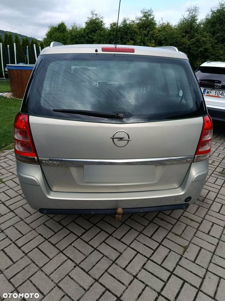 Opel Zafira 1.8 Cosmo - 10