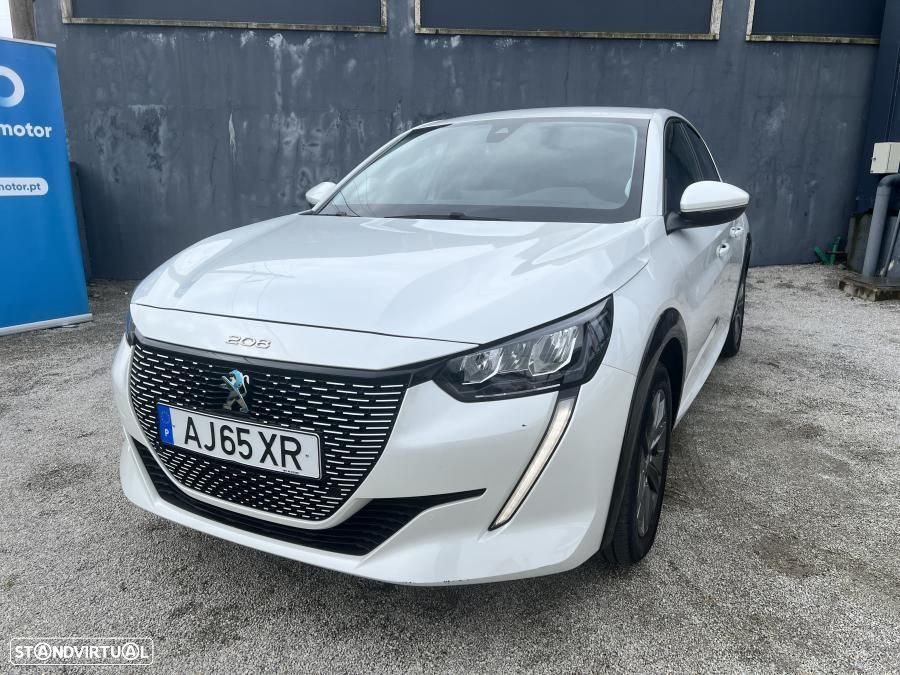 Peugeot e-208 50 kWh Allure Pack - 2