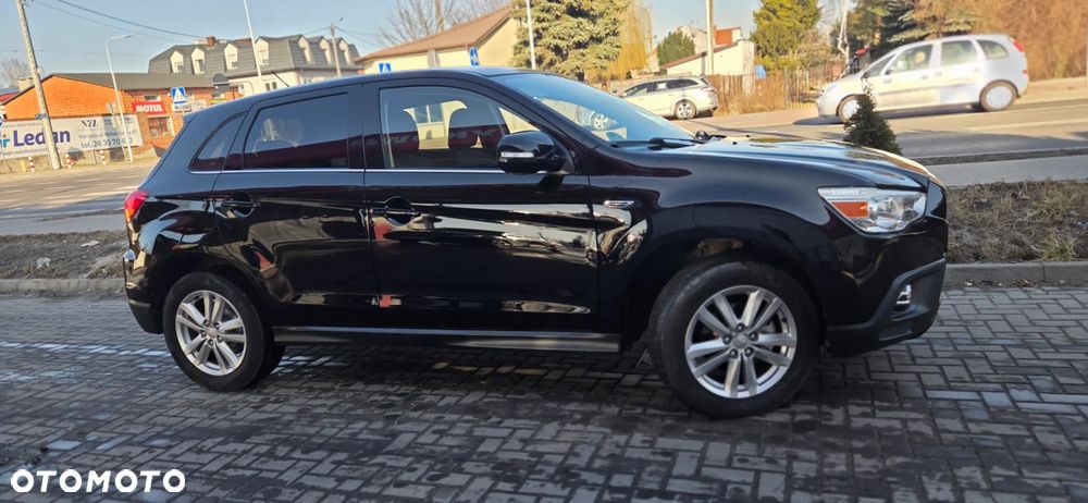 Mitsubishi ASX 1.8 DI-D 2WD Instyle - 19