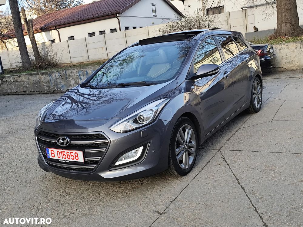Hyundai i30 blue Kombi 1.6 CRDi DCT Premium - 1