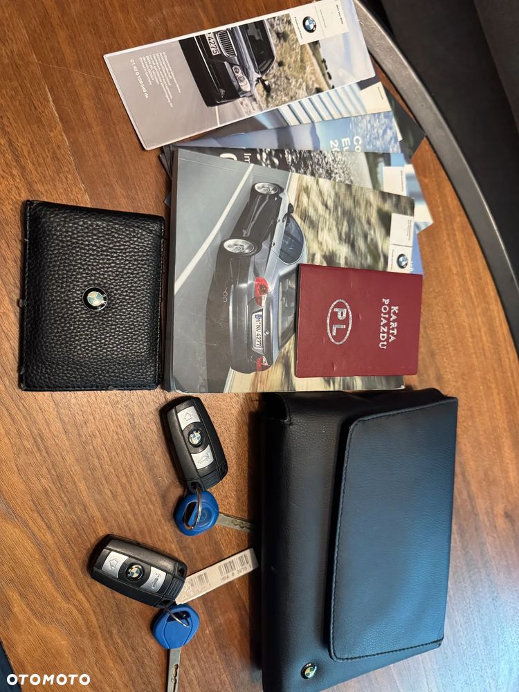 BMW Seria 3 330i - 19