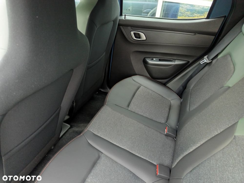 Dacia Spring Electric 24.3kWh 100 Extreme - 16