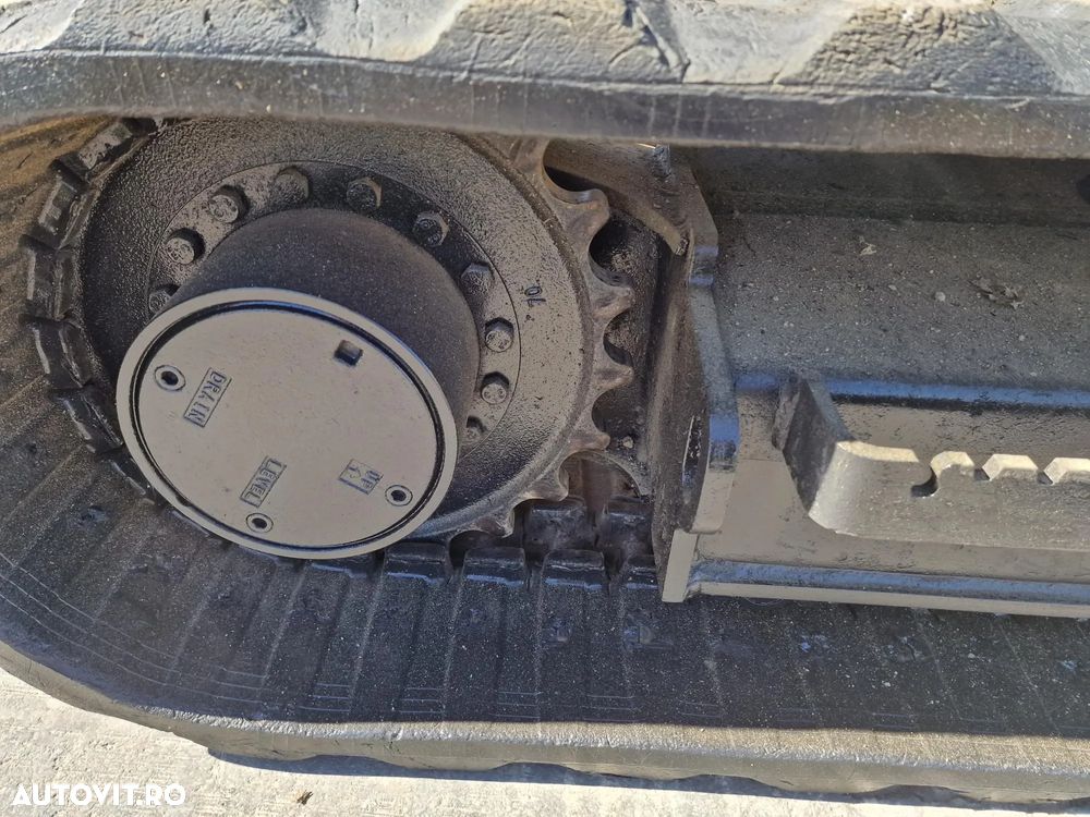 Hitachi ZX85, 2021, 2.975h, LAMA, CUPLA RAPIDA+3 CUPE NOI, Ad sapare 5m, latime 2,2m, ridica 3,7t, Camera spate, senile cauciuc 80% ok, inst picon pe bratele de excavare, Aer cond, computer in lb romana, posibilitate leasing -PROMOTIE 56.900 EUR+Tva - 18